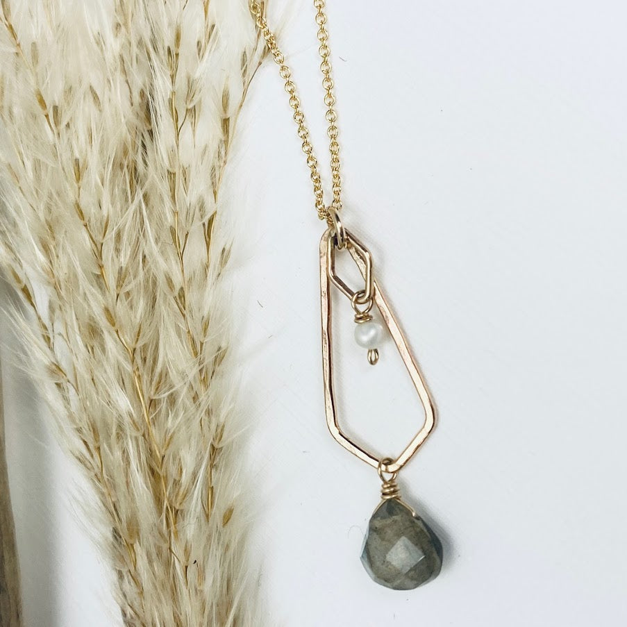 Daisy Necklace