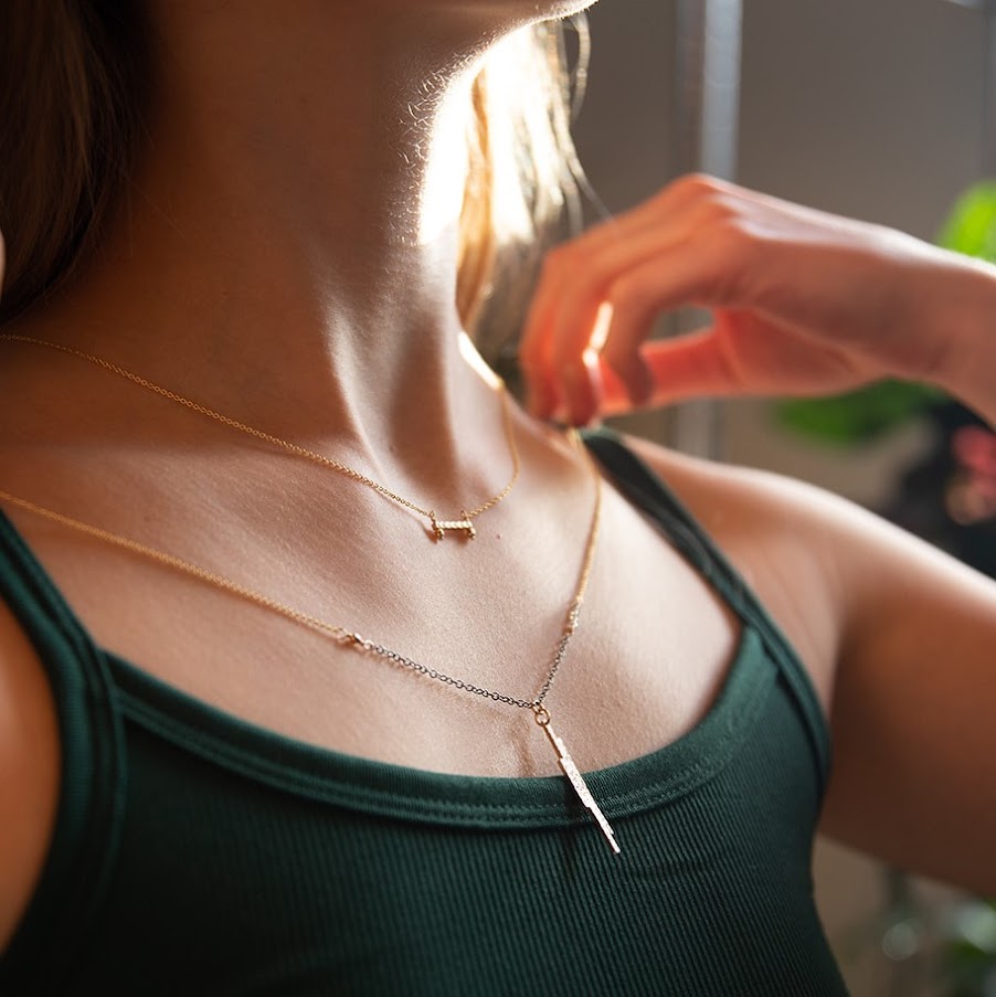 Tiny Bar Choker Necklace