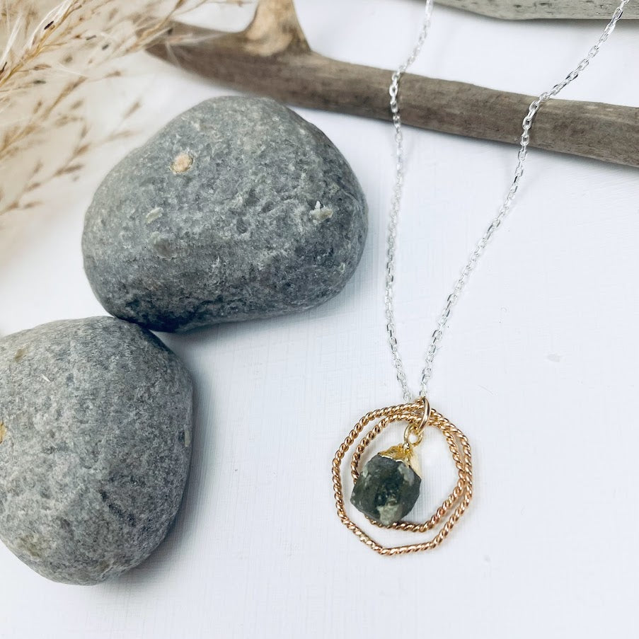 Labradorite Wheel Necklace