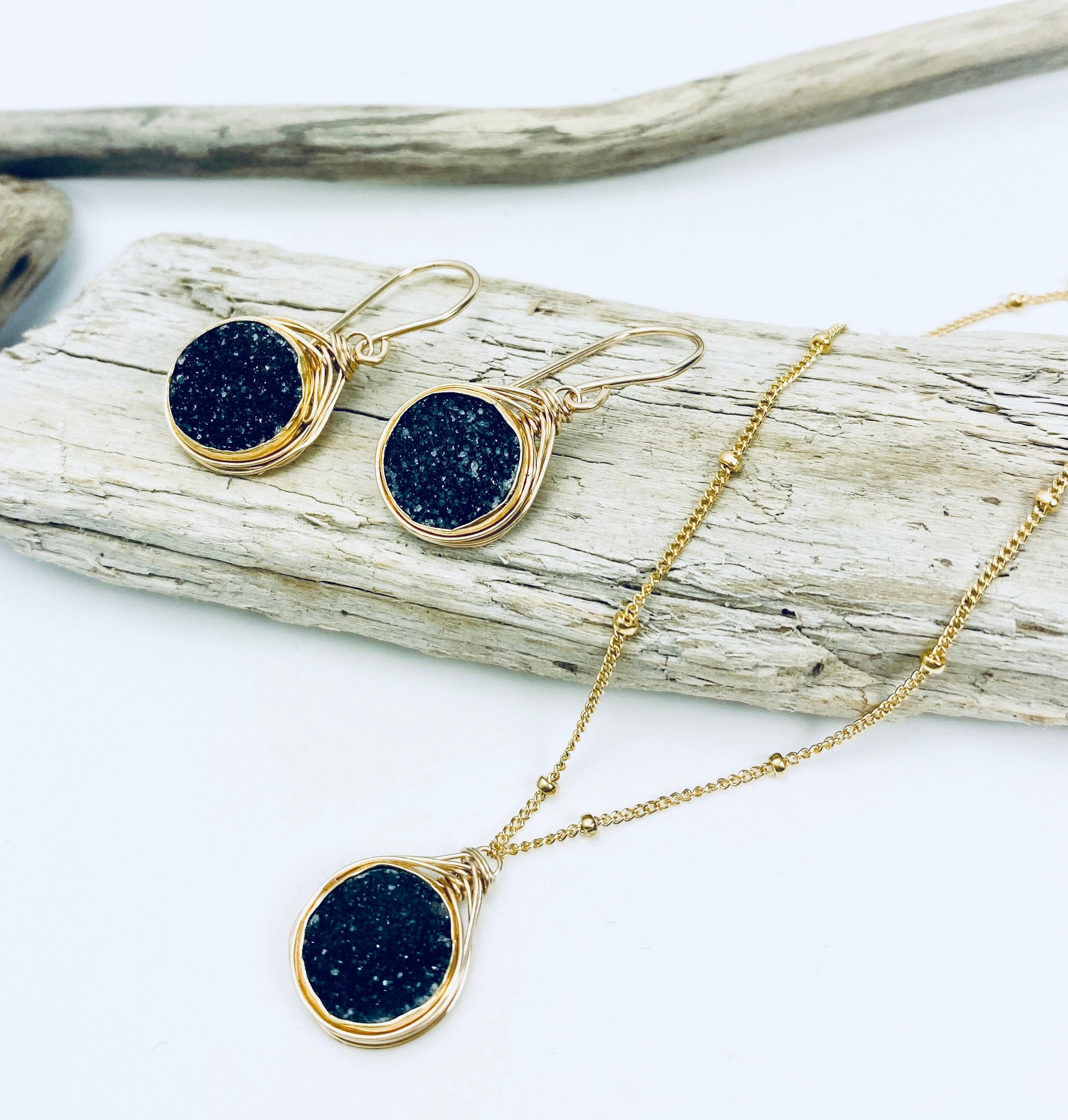 Druzy Drop Necklace