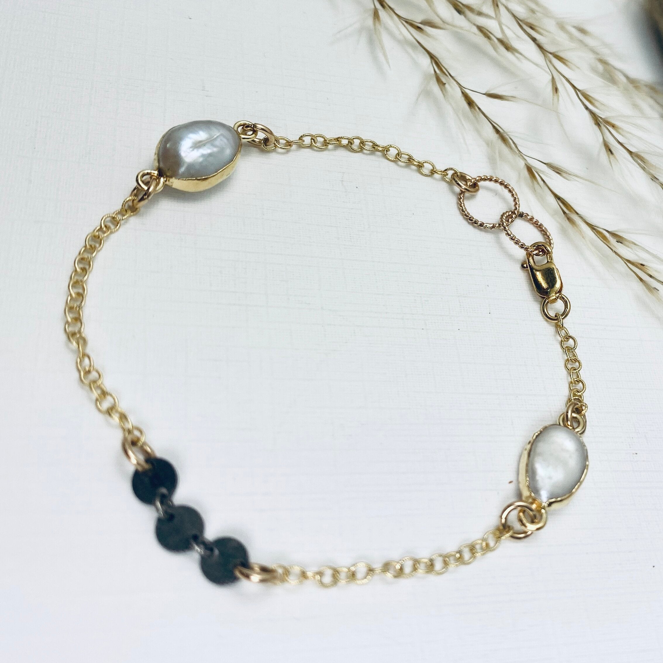 Pearls and Chain Bracelet