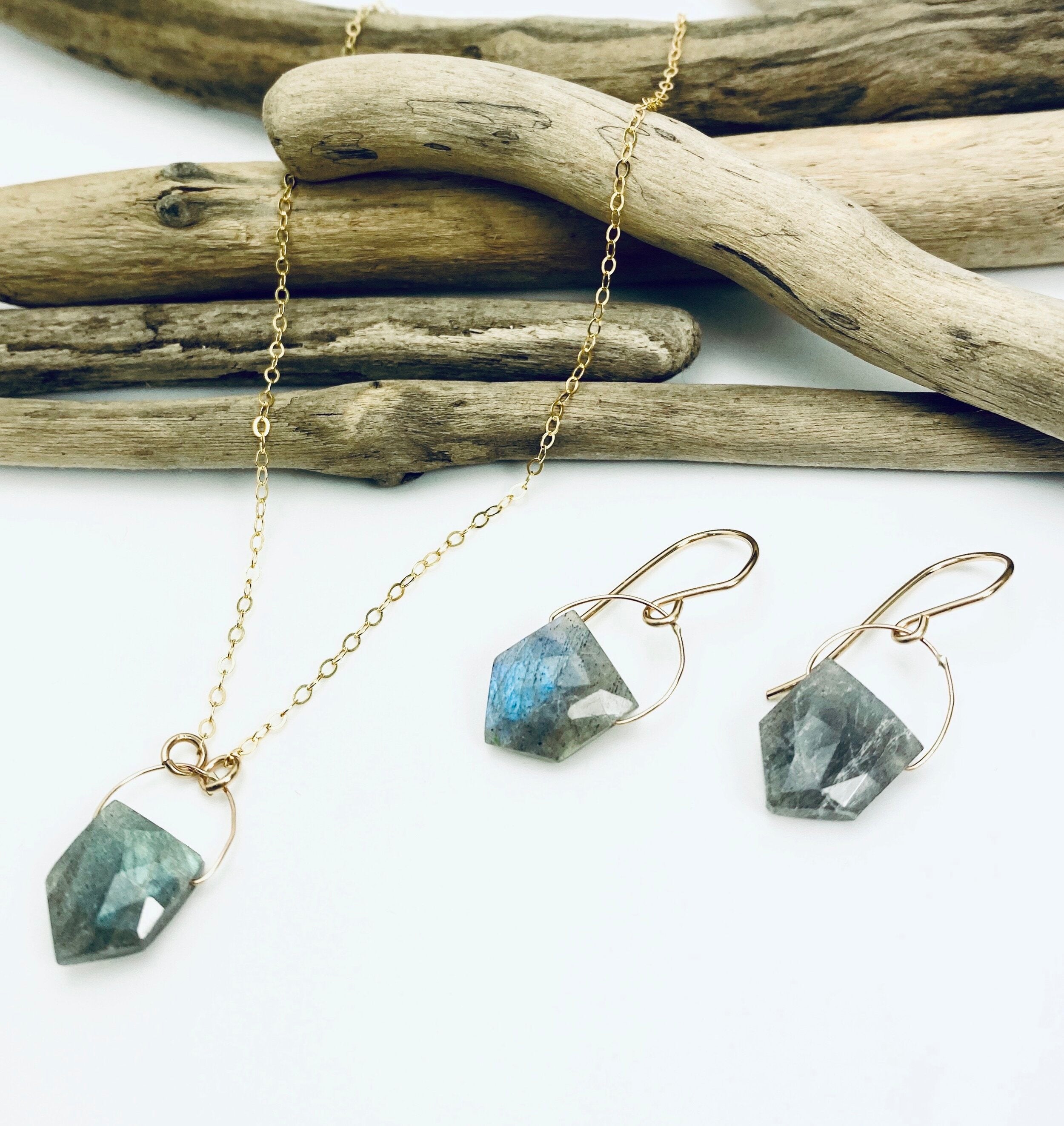 Labradorite Dagger Necklace