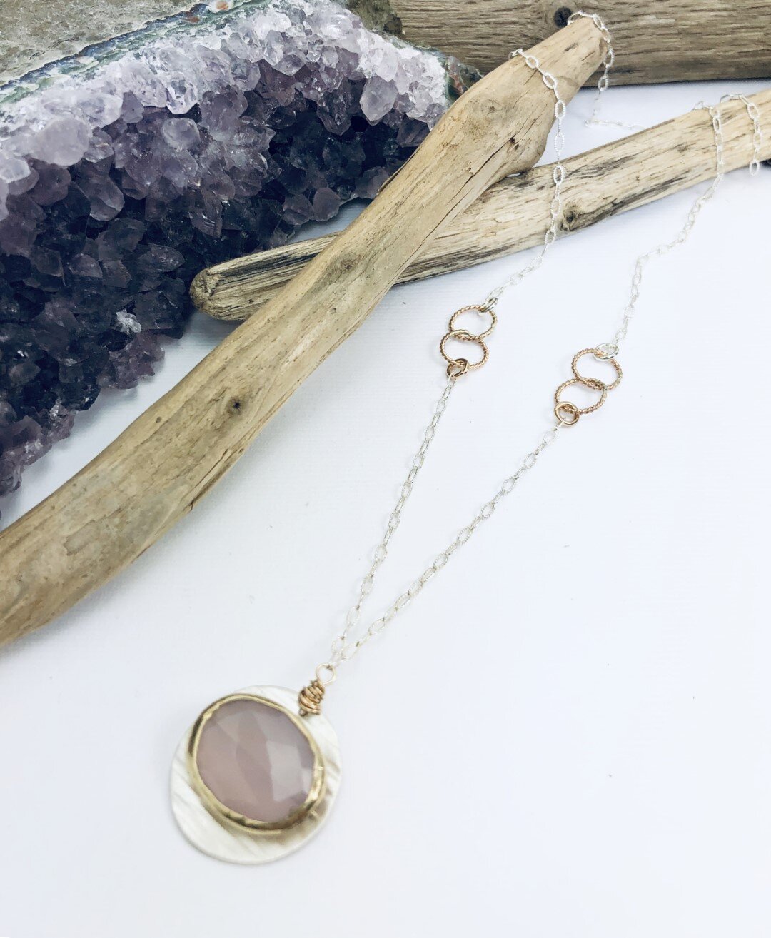 Bijoux Disc Necklace