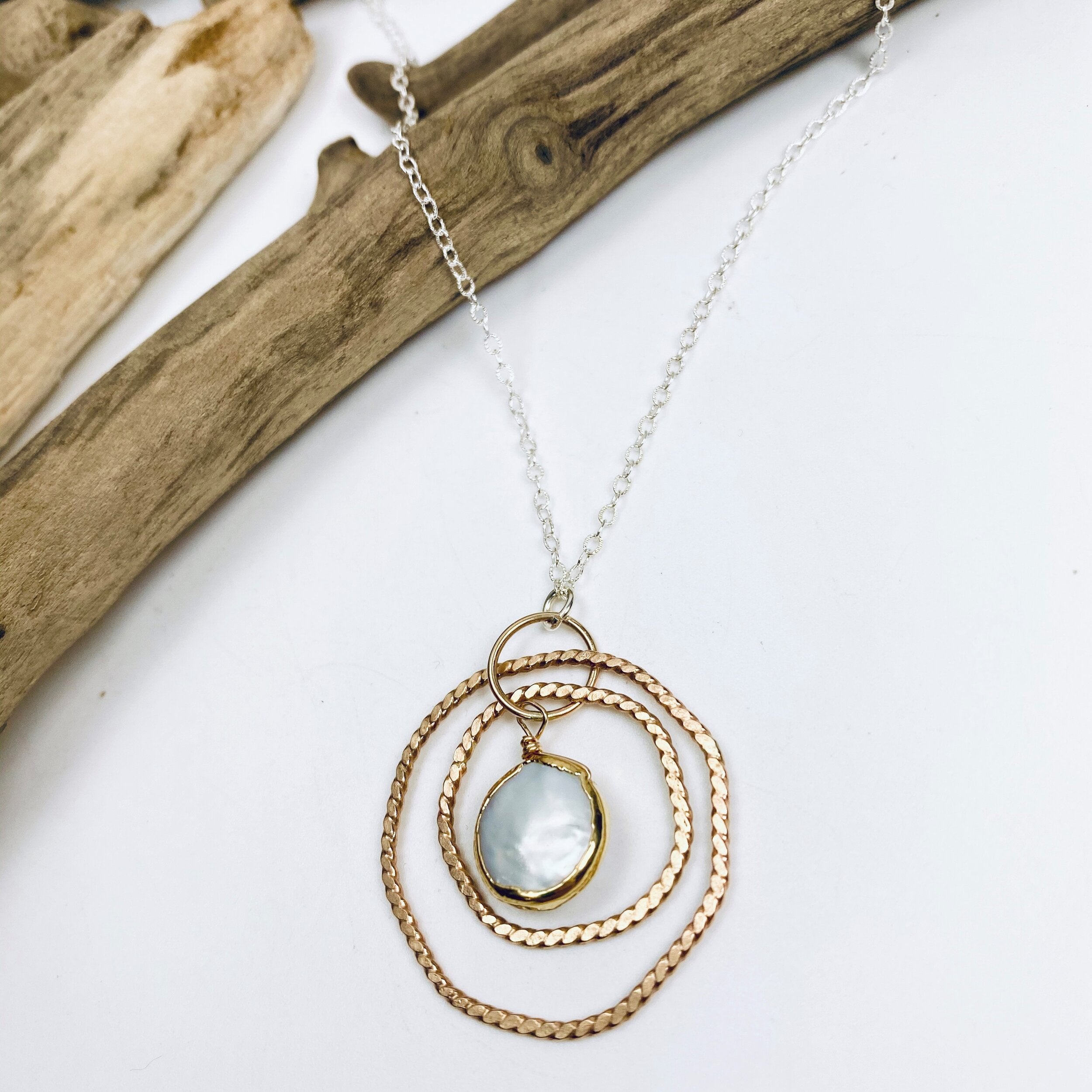 Pearl Whirlpool Necklace