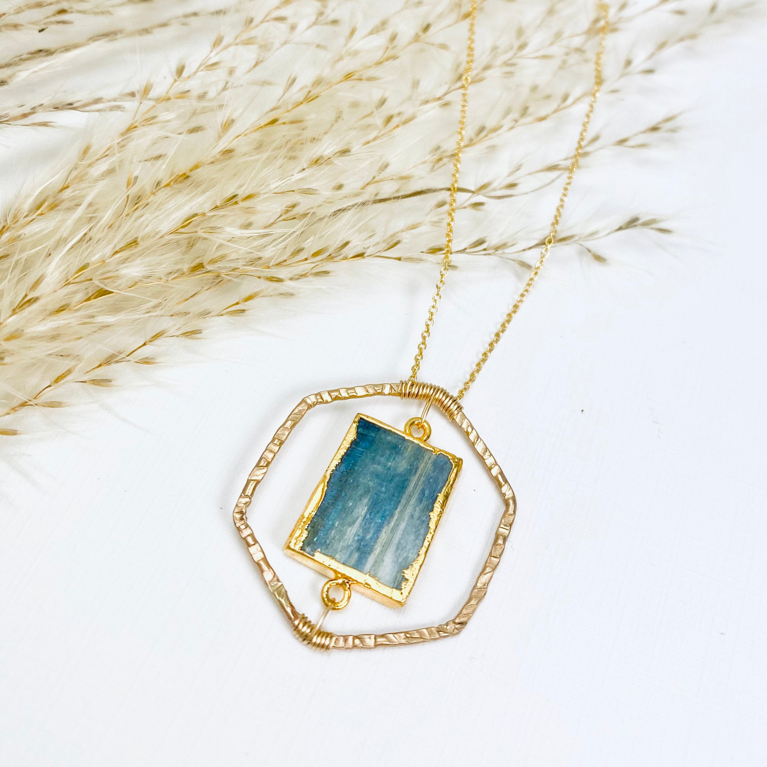 Kyanite Queen Necklace