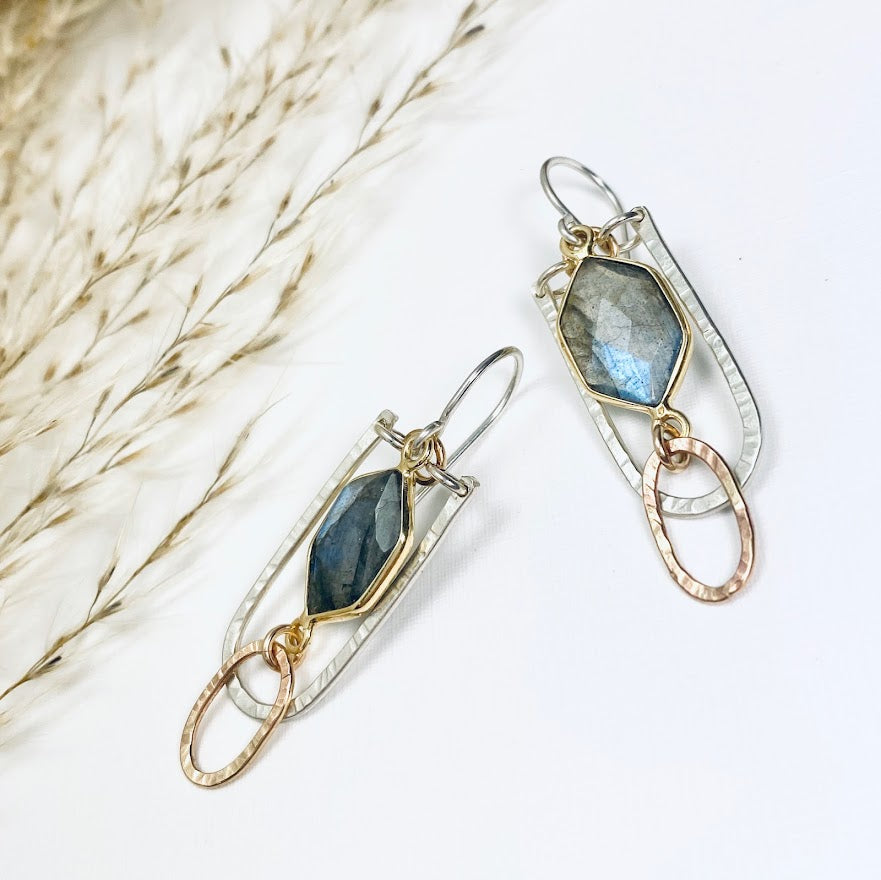 Moonbeam Queen Earrings