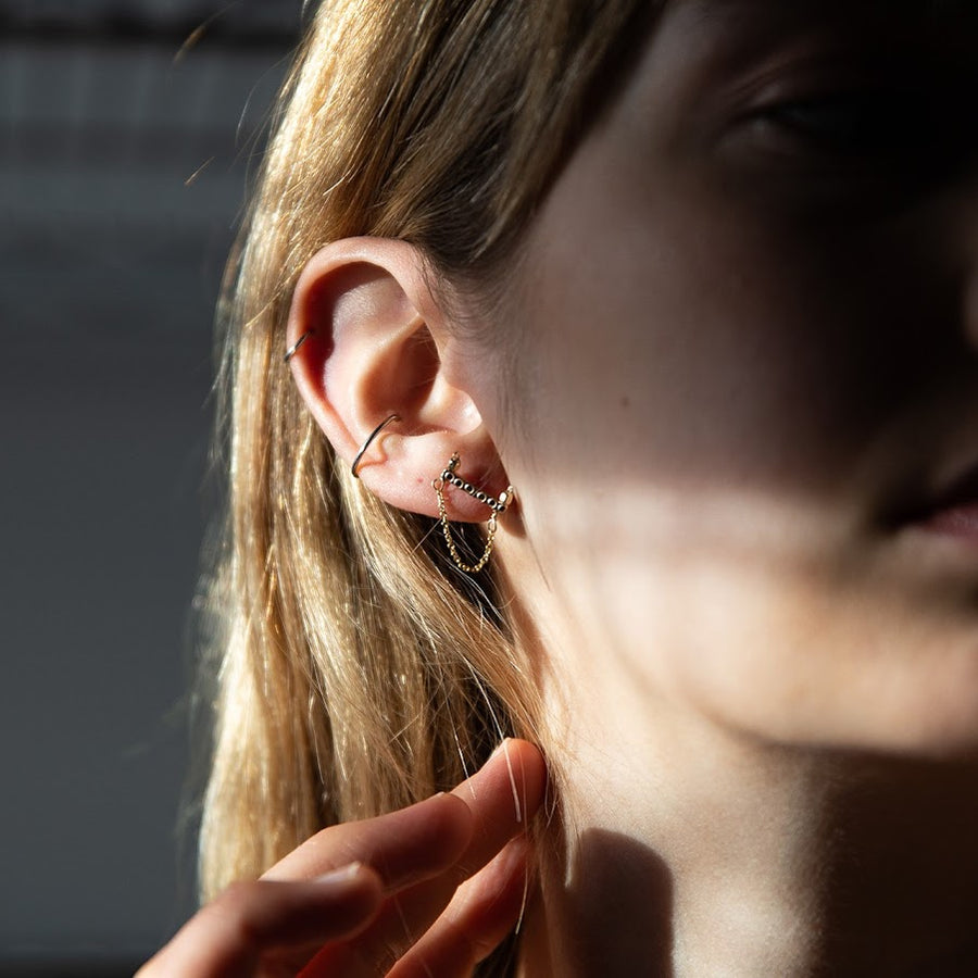 Queen Post Earrings