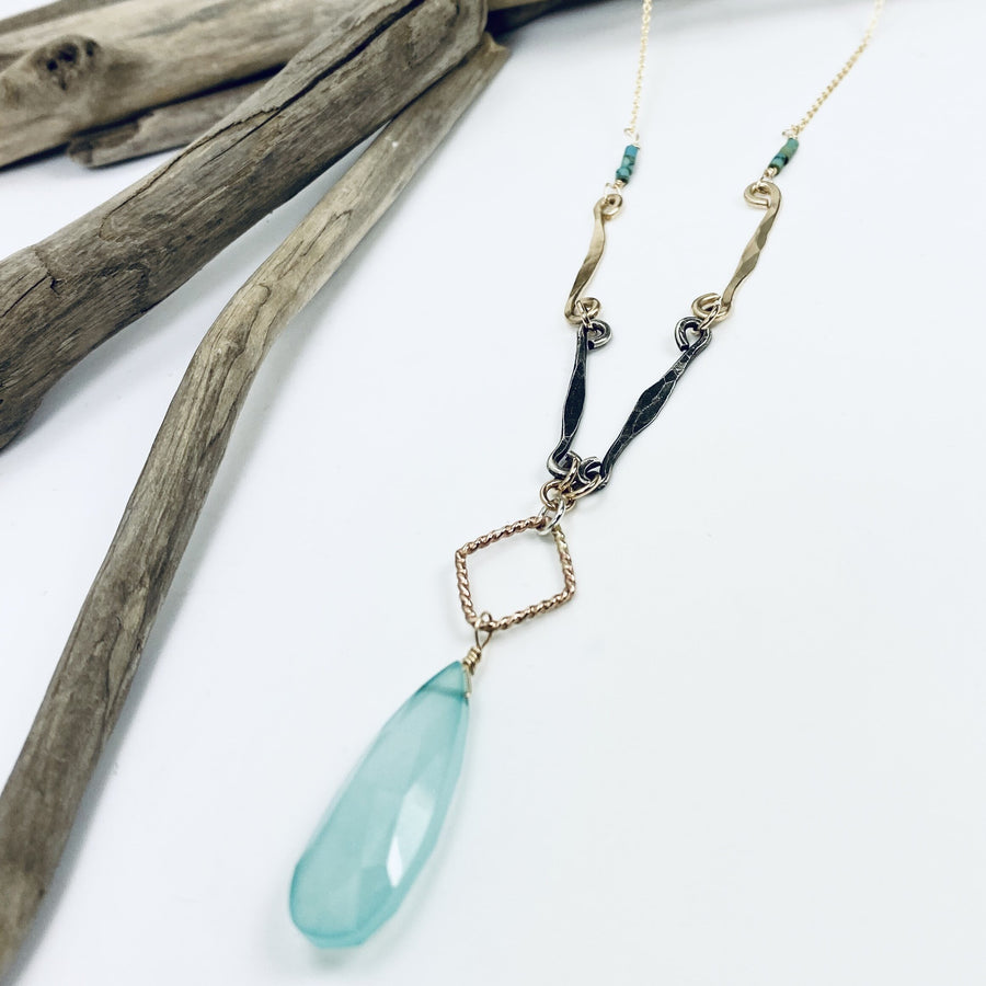 Chalcedony Contrast Necklace